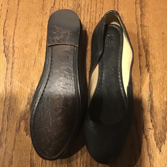 Black Ballet Flats - Picture 2 of 3